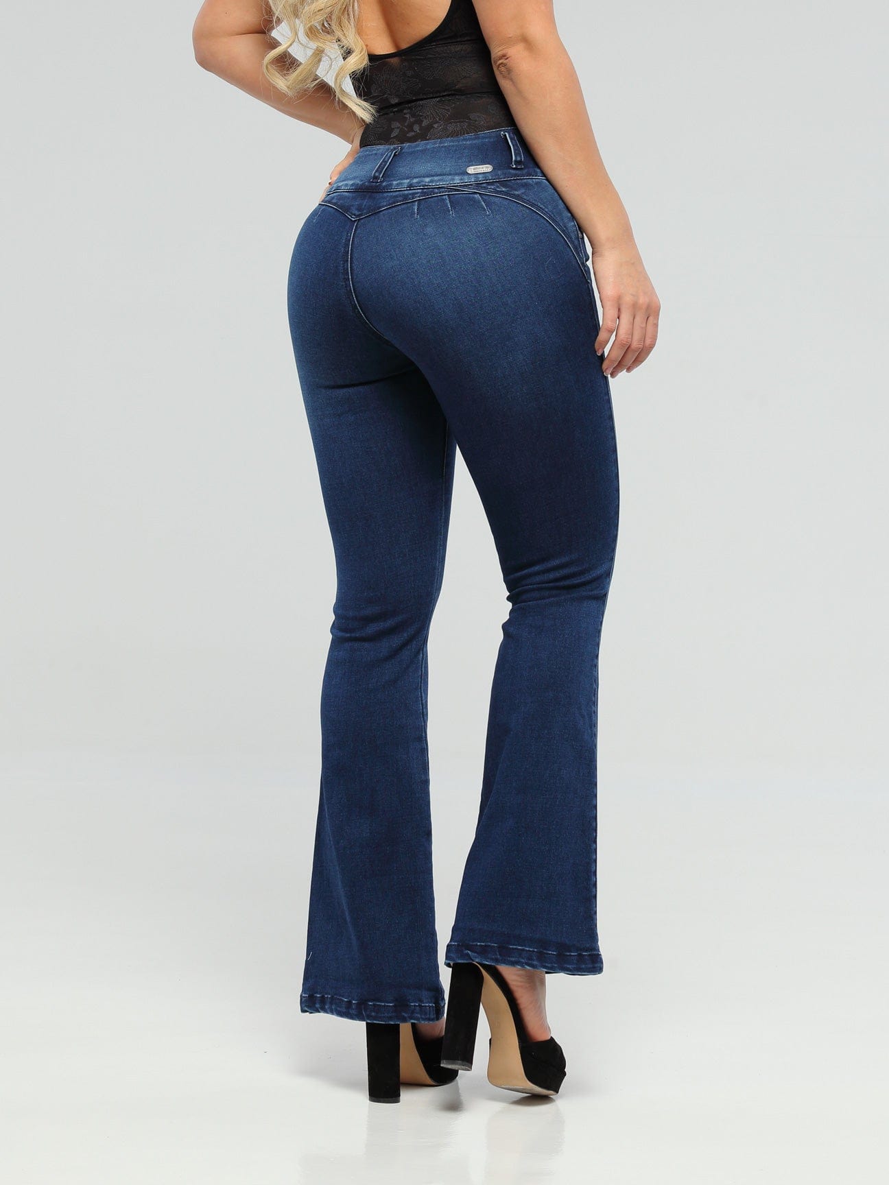 Lily Butt Lift Jeans 15017