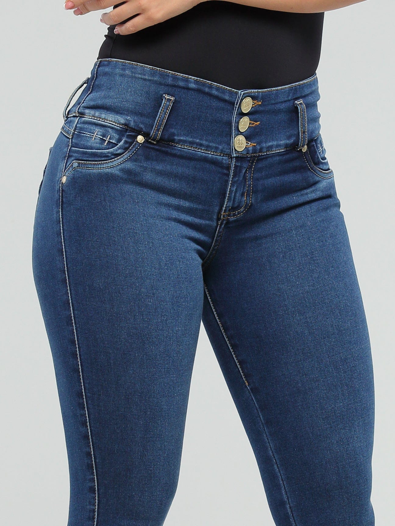 Avigail Butt Lift Jeans 15019