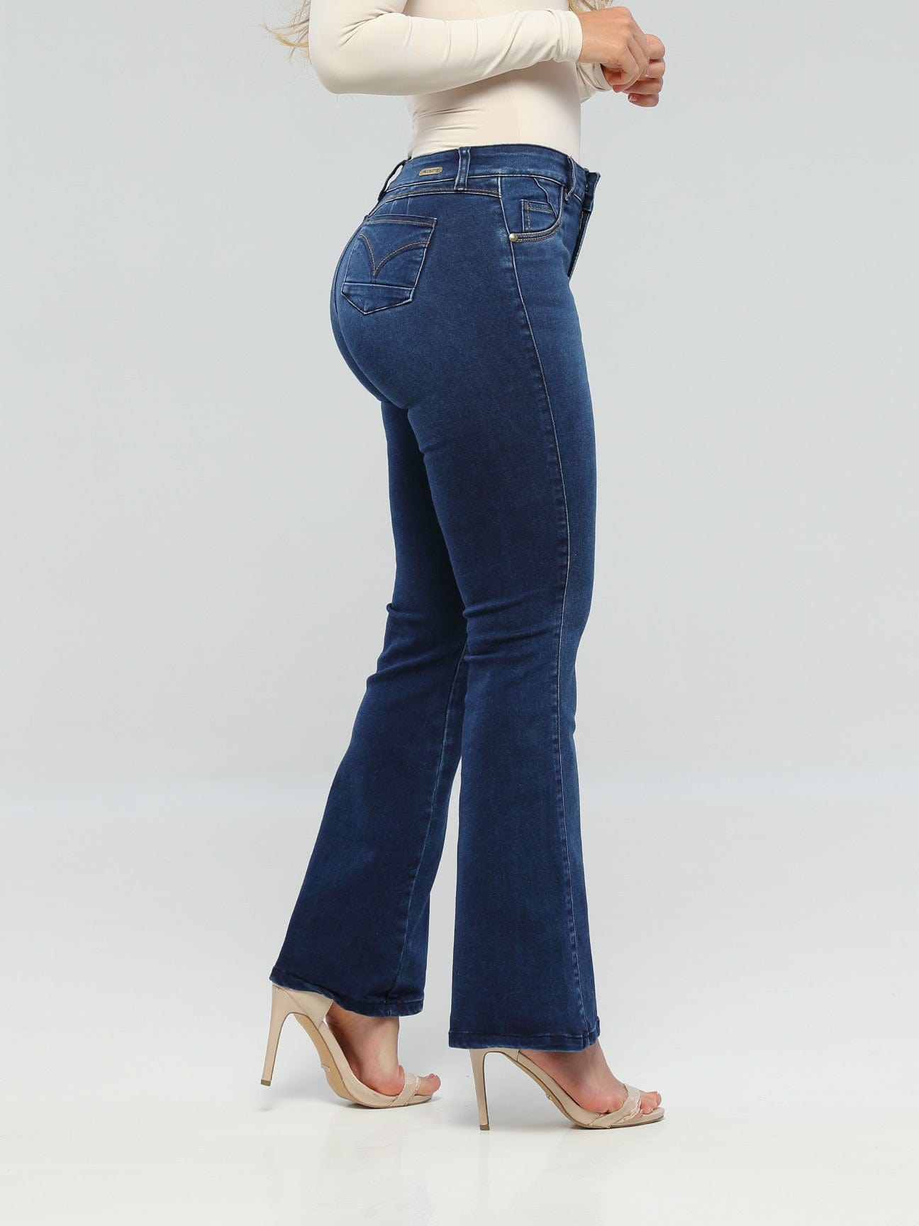 Nia Butt Lift Jeans 15356