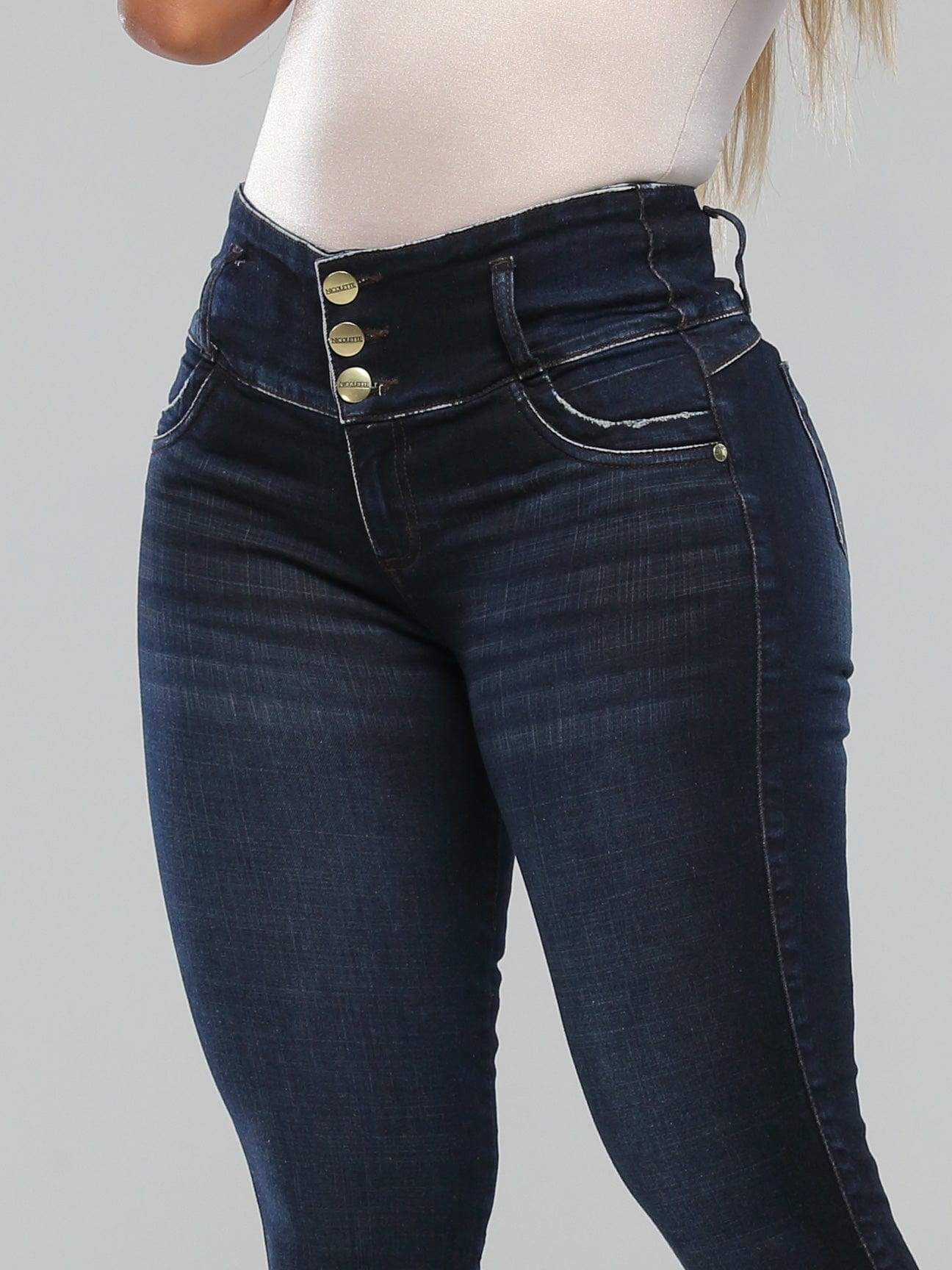 Zara Butt Lift Jeans 15408