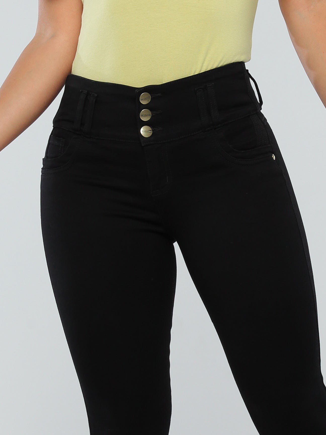 Alicia Butt Lift Jeans 15553