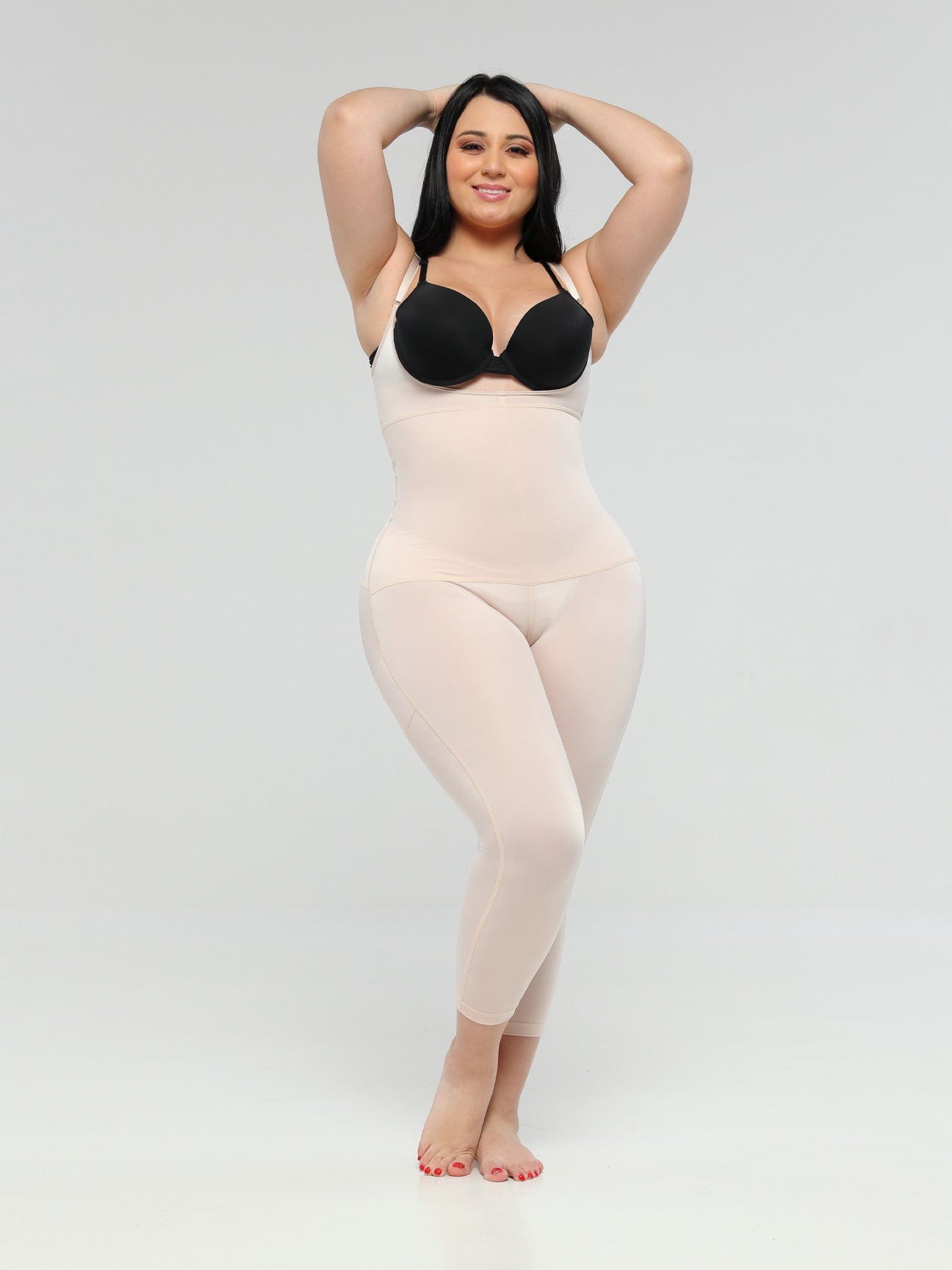Full front view of plus sized model in white Full Body Shaper Buttock Lifter.