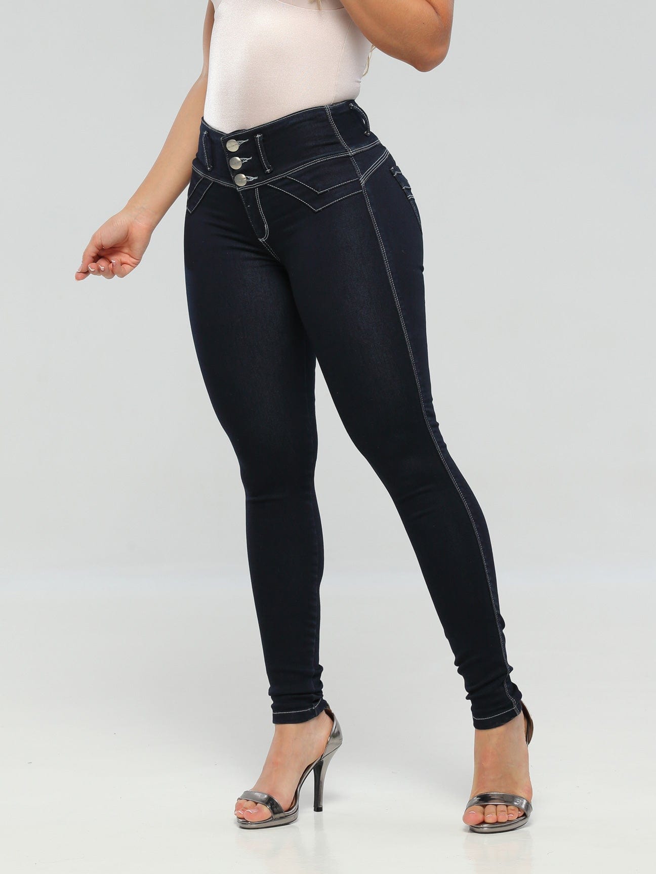 Adventure Colombian Jeans for Women Pantalones Colombianos Levanta Cola  1709 : : Clothing, Shoes & Accessories