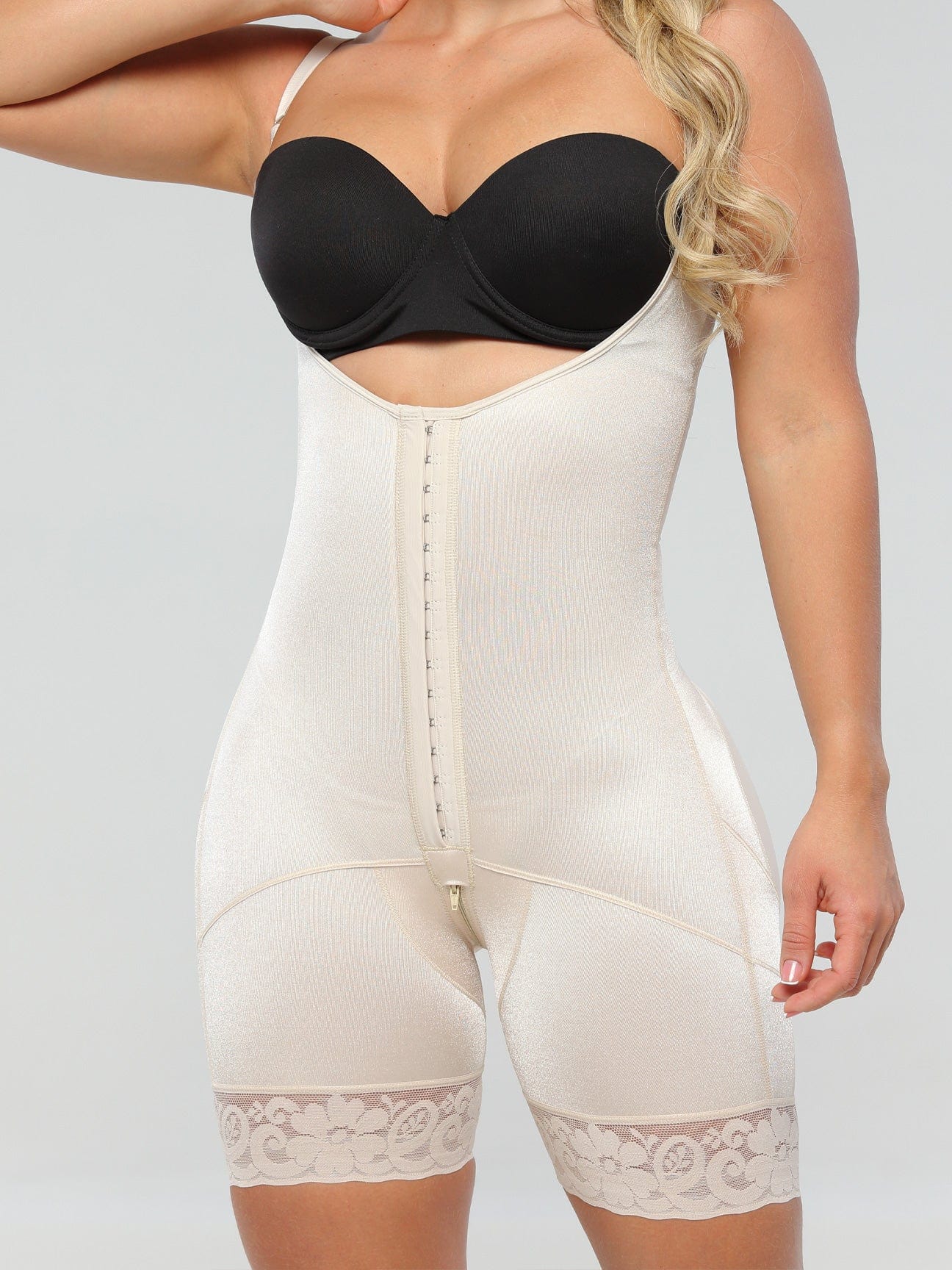Smooth Compression Faja For Comfort with Hooks CB453