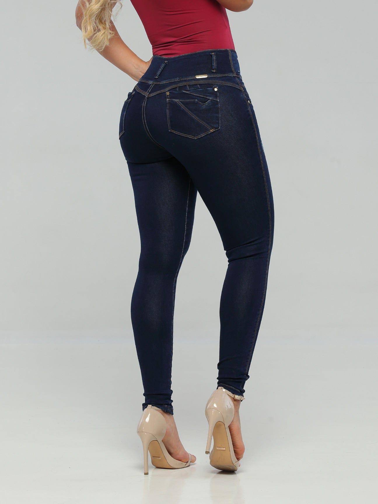 Lorena Butt Lift Jeans CB9913