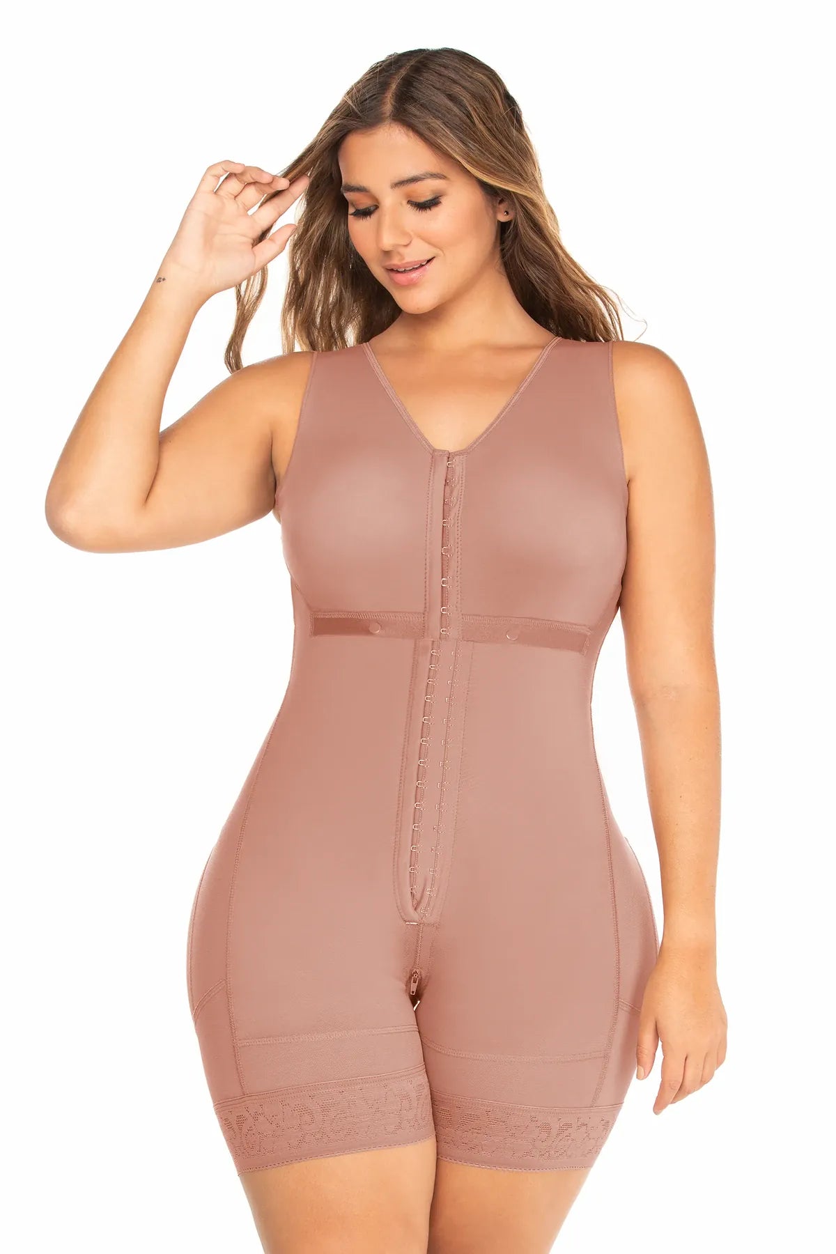 Sculpting Faja with Hooks & Built-In Bra NS086