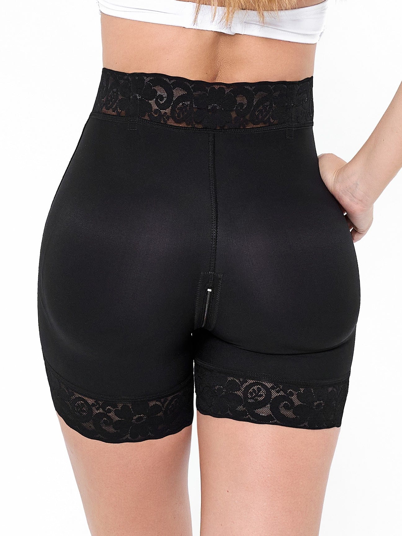 Sculpting Lift Shorts with Hooks SH143ST