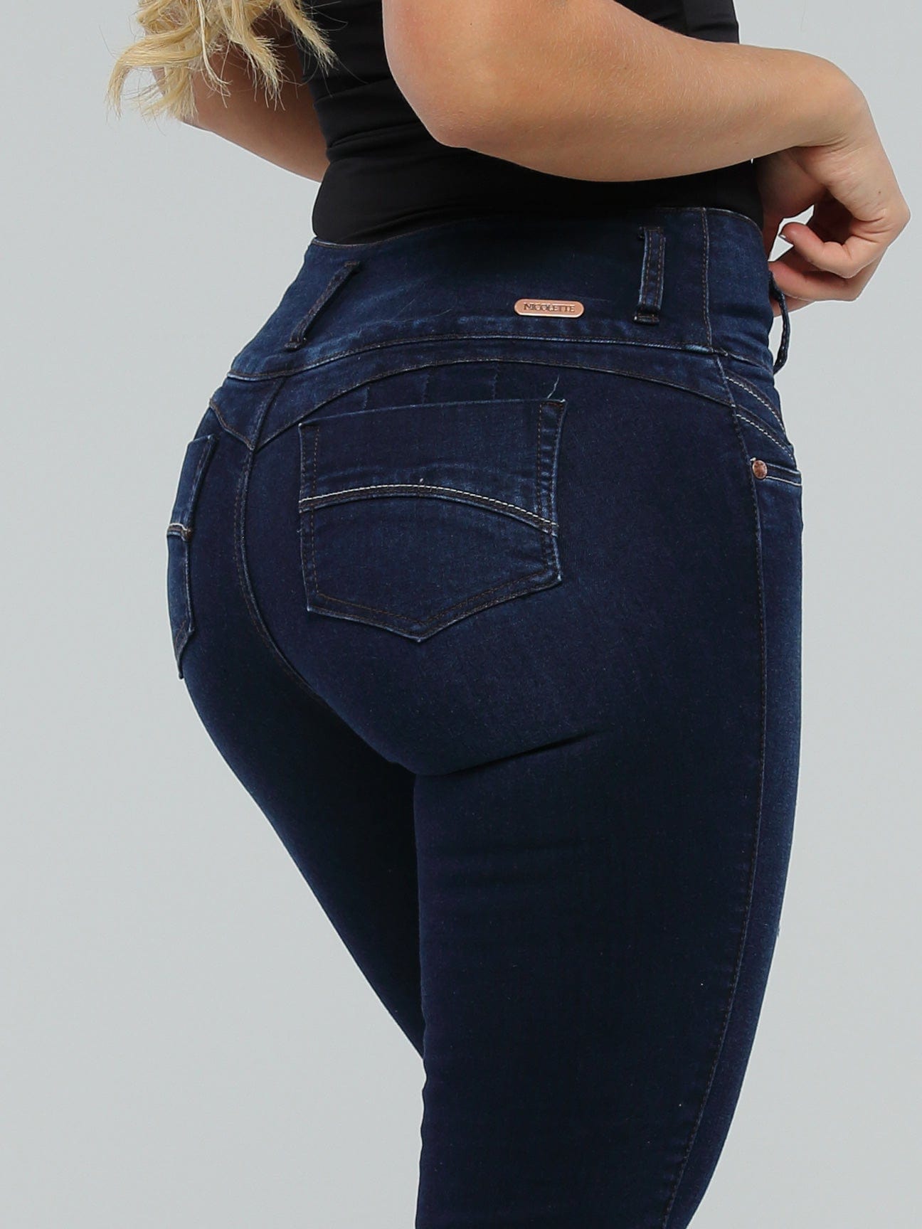 Magnolia Butt Lift Jeans 14259