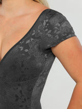 Body negro de escote corazón con control de barriga NS507