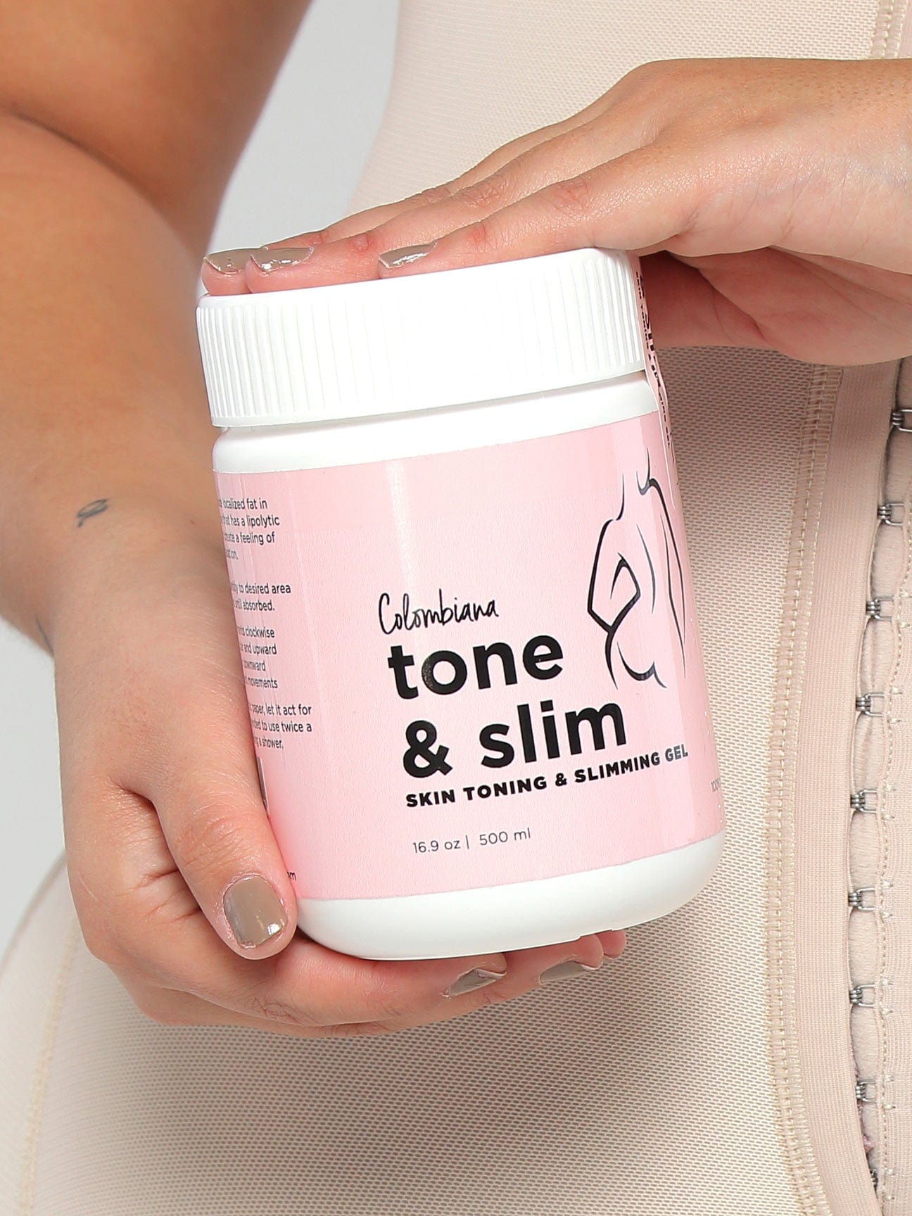 Colombiana Tone & Slim skin toning and slimming gel in 16.9 oz jar with pink label