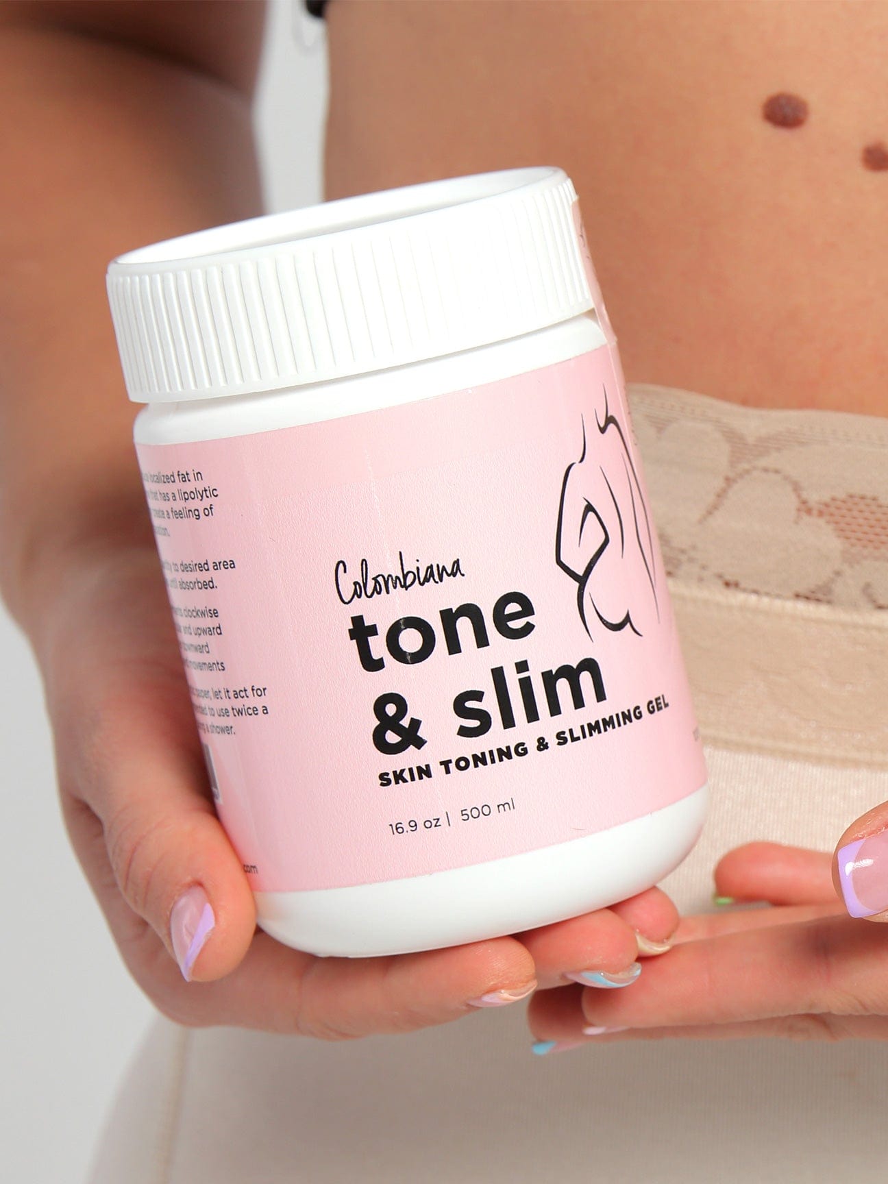 Colombiana Tone & Slim skin toning and slimming gel in 16.9 oz jar with pink label